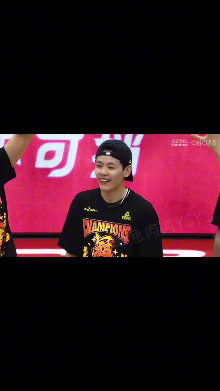 以小搏大以弱勝?gòu)?qiáng) ；從不被看好，到站到最高的領(lǐng)獎(jiǎng)臺(tái)...